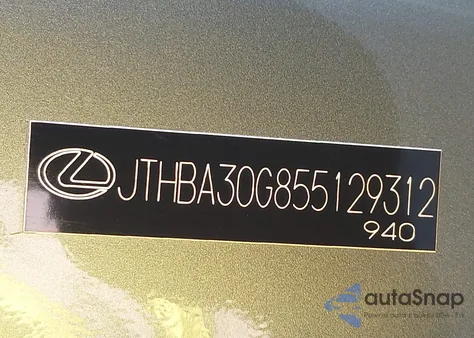 2005 Lexus Es 330 z USA, uszkodzony, nr VIN JTHBA30G855129312